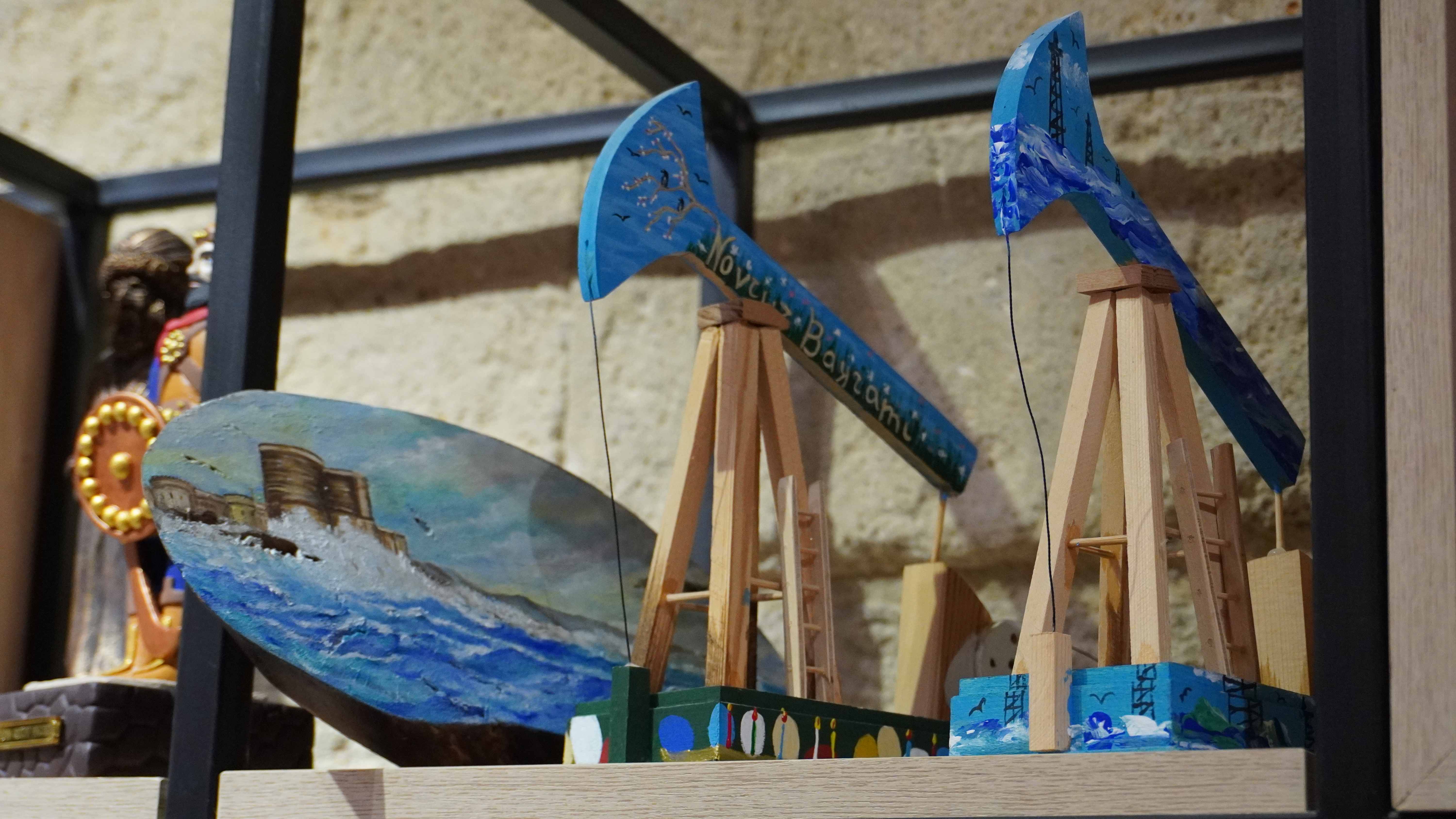 Первоначальное восприятие и успех на международной арене